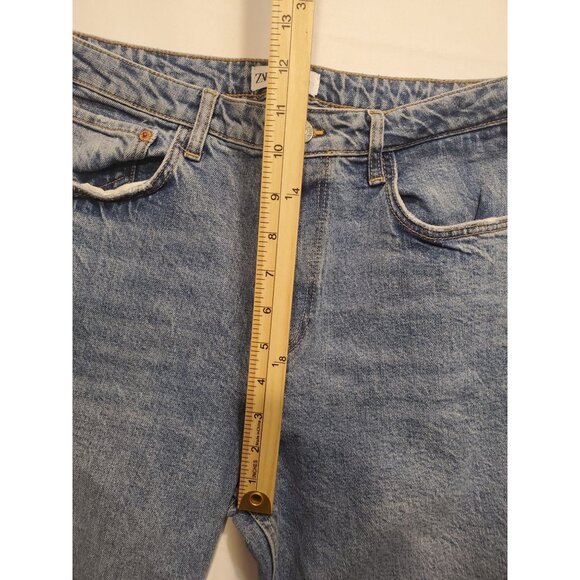 Zara  High Waist Distressed Ripped Frayed Knees and Ankle Jeans Size 10 - Picture 11 of 12